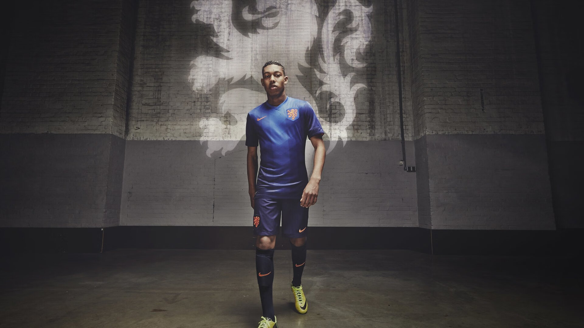 _科技助力全民健身：智能运动装备火爆上市_，智能健身器材有哪些